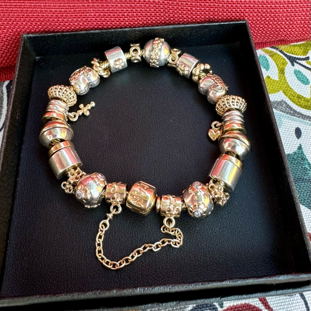 💛SOLD💛 Pandora 14k solid gold Bracelet With Charms